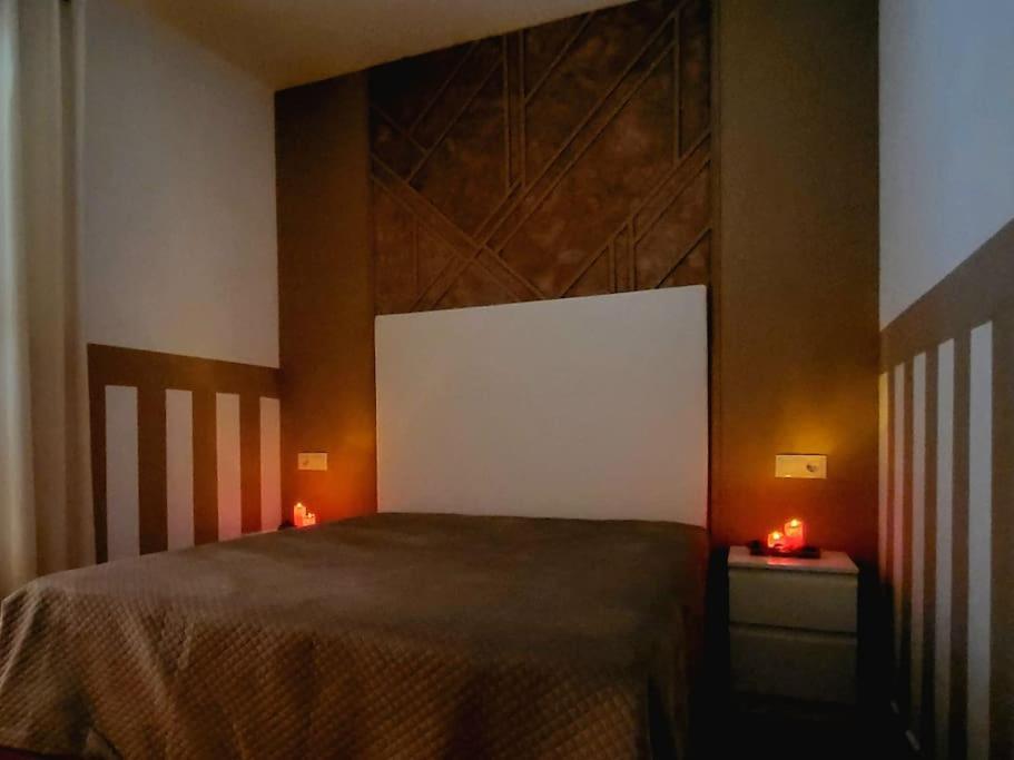 Flamenco, Apartamento Exclusivo De Dos Habitaciones En El Pleno Del Casco Antiguo, Alicante, Playa, Centro Historico, Rambla エクステリア 写真