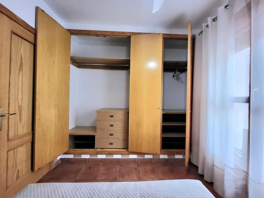 Flamenco, Apartamento Exclusivo De Dos Habitaciones En El Pleno Del Casco Antiguo, Alicante, Playa, Centro Historico, Rambla エクステリア 写真