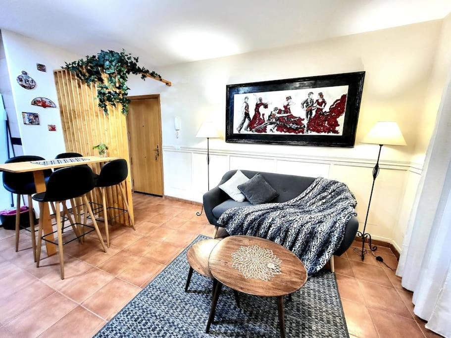 Flamenco, Apartamento Exclusivo De Dos Habitaciones En El Pleno Del Casco Antiguo, Alicante, Playa, Centro Historico, Rambla エクステリア 写真