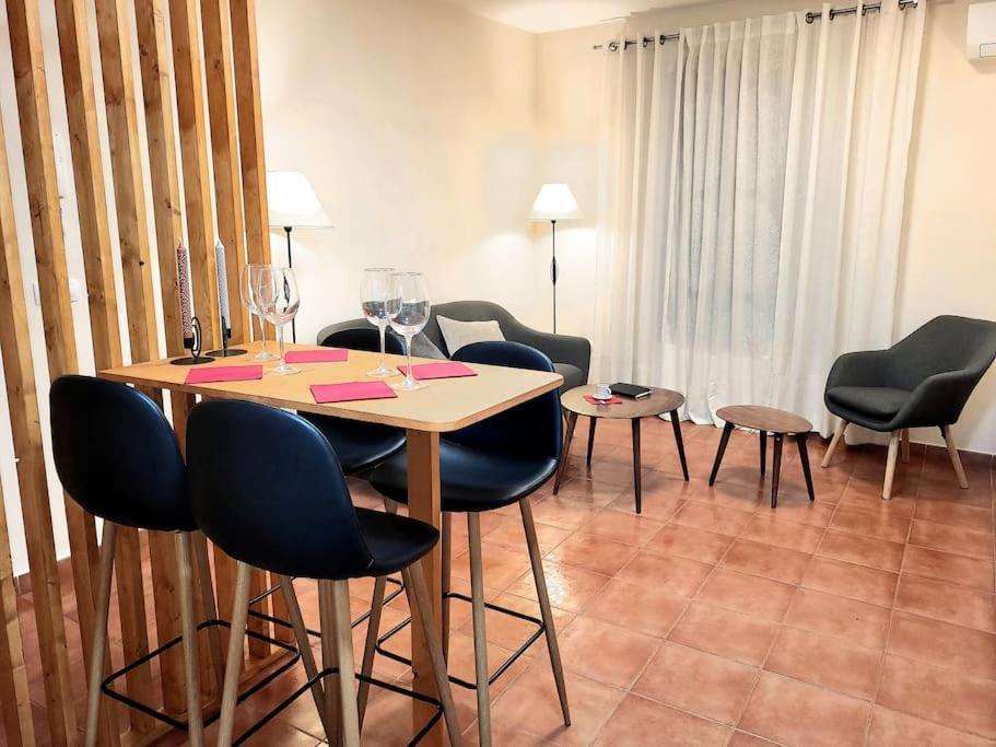 Flamenco, Apartamento Exclusivo De Dos Habitaciones En El Pleno Del Casco Antiguo, Alicante, Playa, Centro Historico, Rambla エクステリア 写真